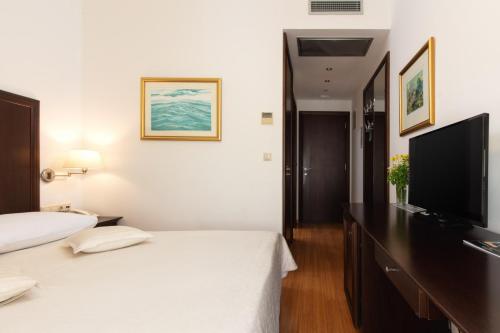 Economy room | Hotel Croatia Rooms In Baska Voda